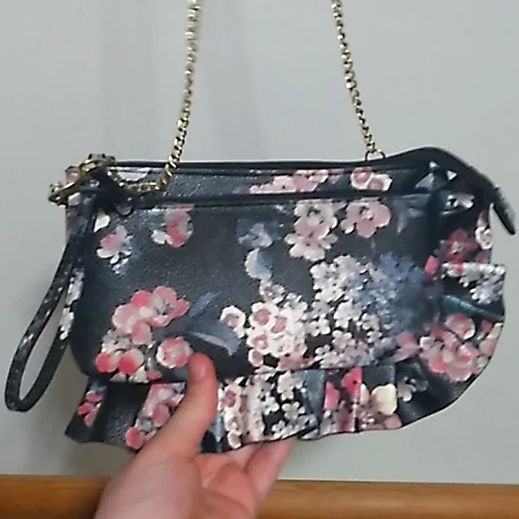 Floral purse. - Picture 2 of 8